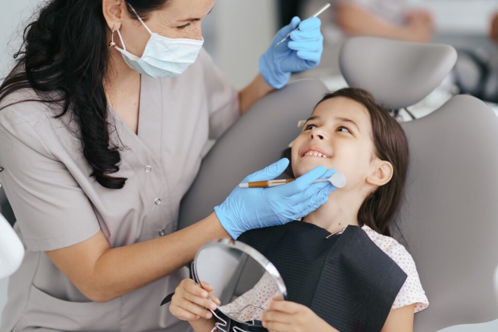 7736 طب أسنان الأطفال في الكويت