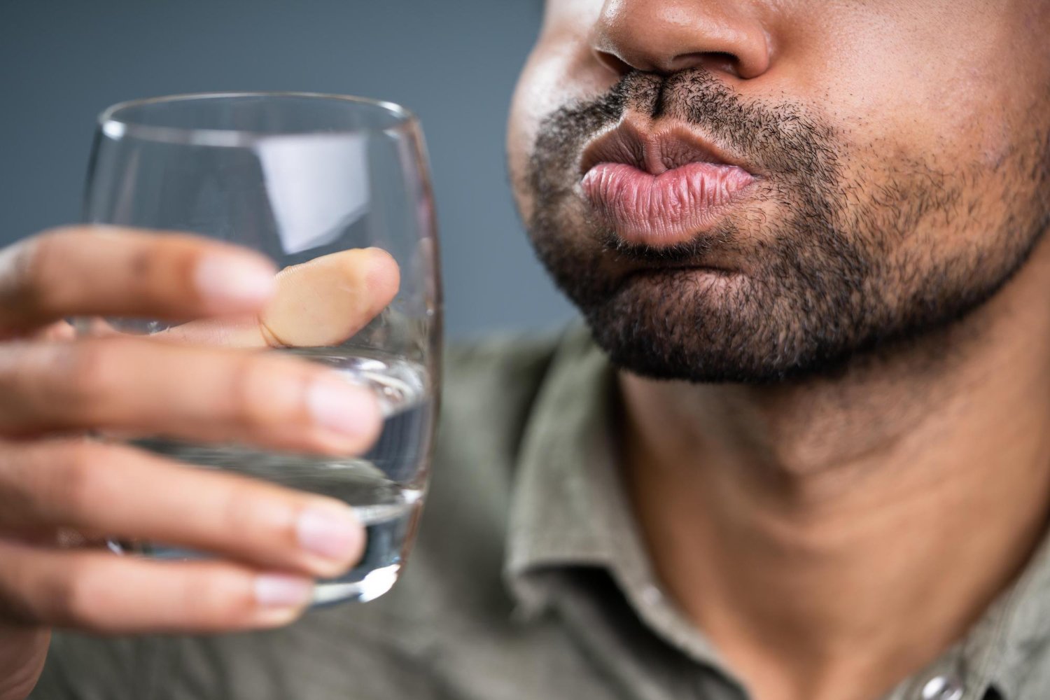 Dry Mouth: Common Causes, Symptoms and Treatment Options